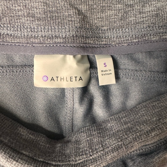 NWT ATHLETA Techie Terry Shortie Short Size Small - Picture 6 of 7